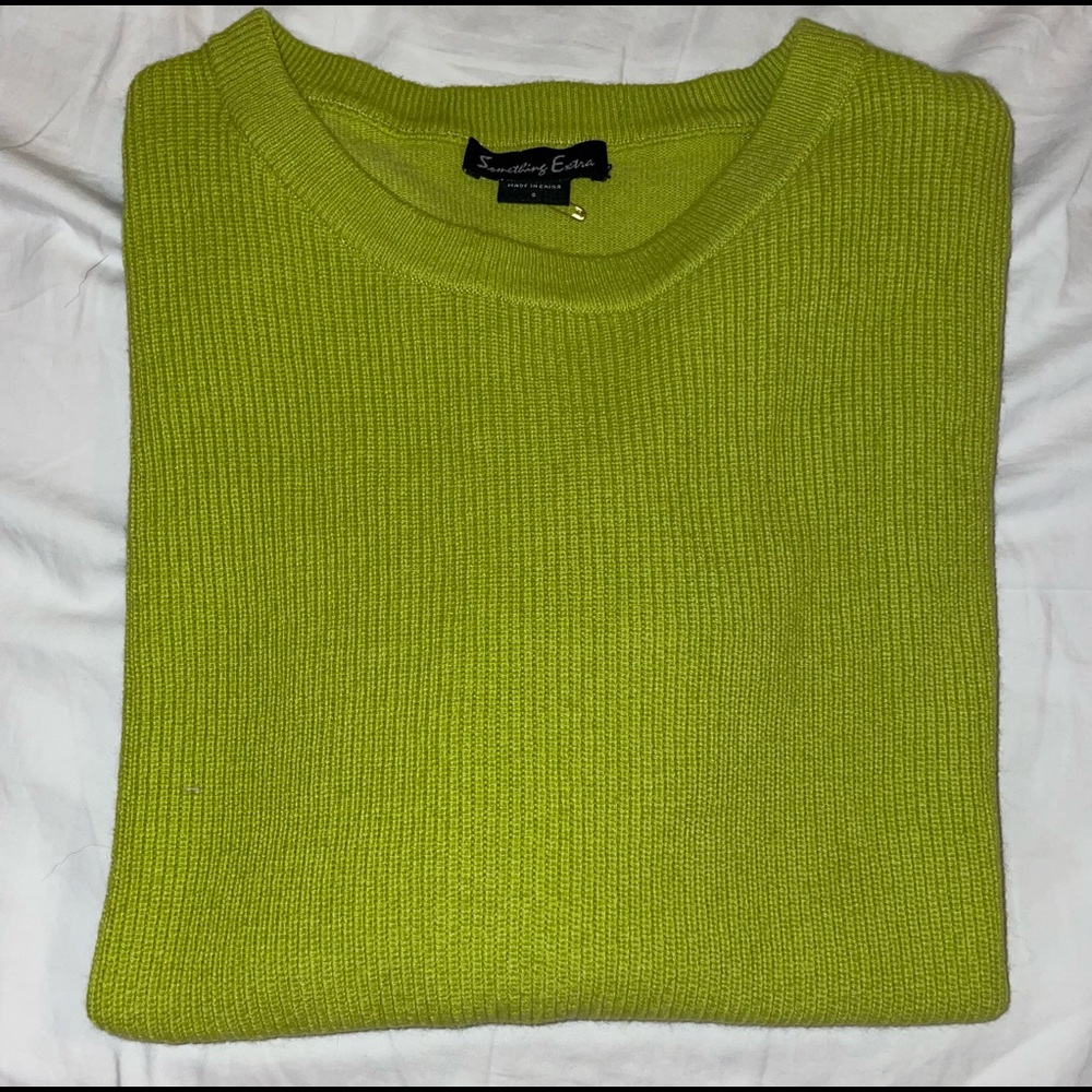 Lime green LS sweater by something extra